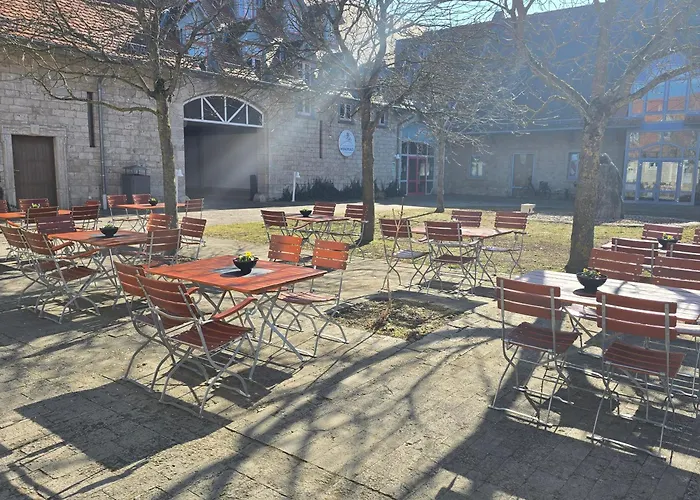 Hotel Grenzenlos Im Alten Gut Wurtzburgo